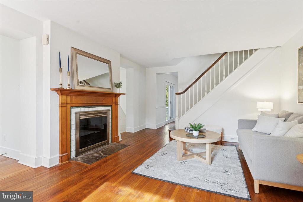 25 GREEN VALLEY ROAD