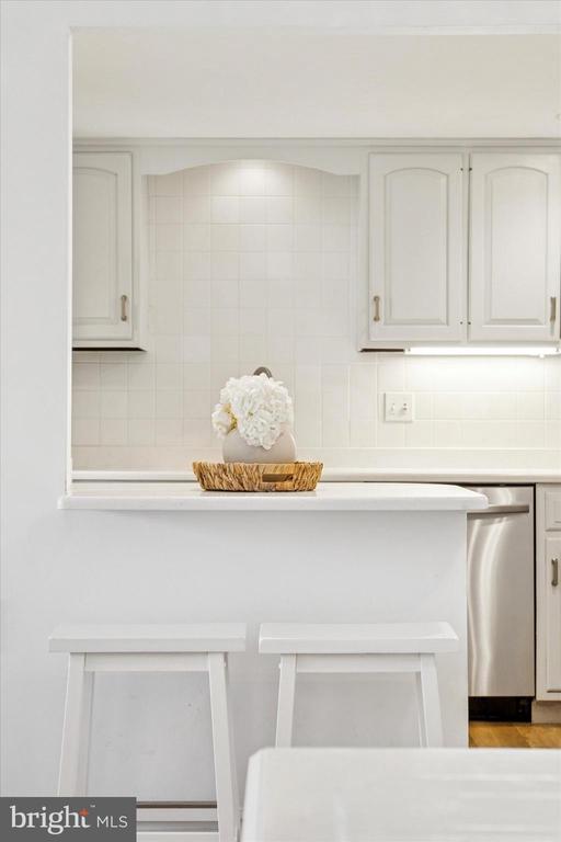 801 YALE AVENUE Unit: 921