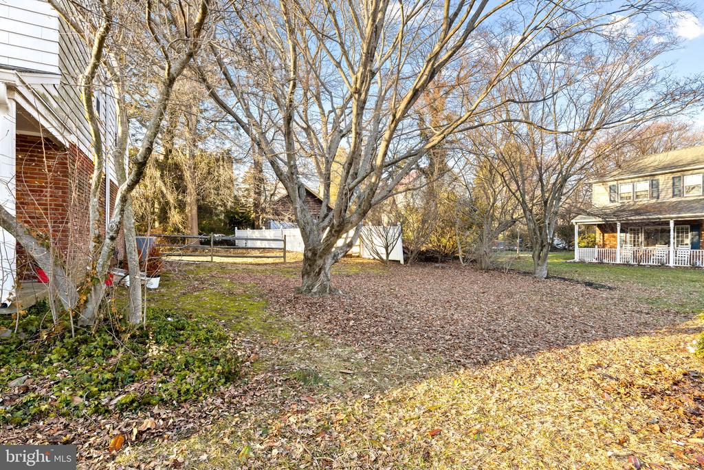 306 S PROVIDENCE ROAD