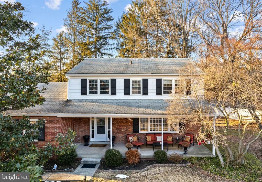 306 S PROVIDENCE ROAD