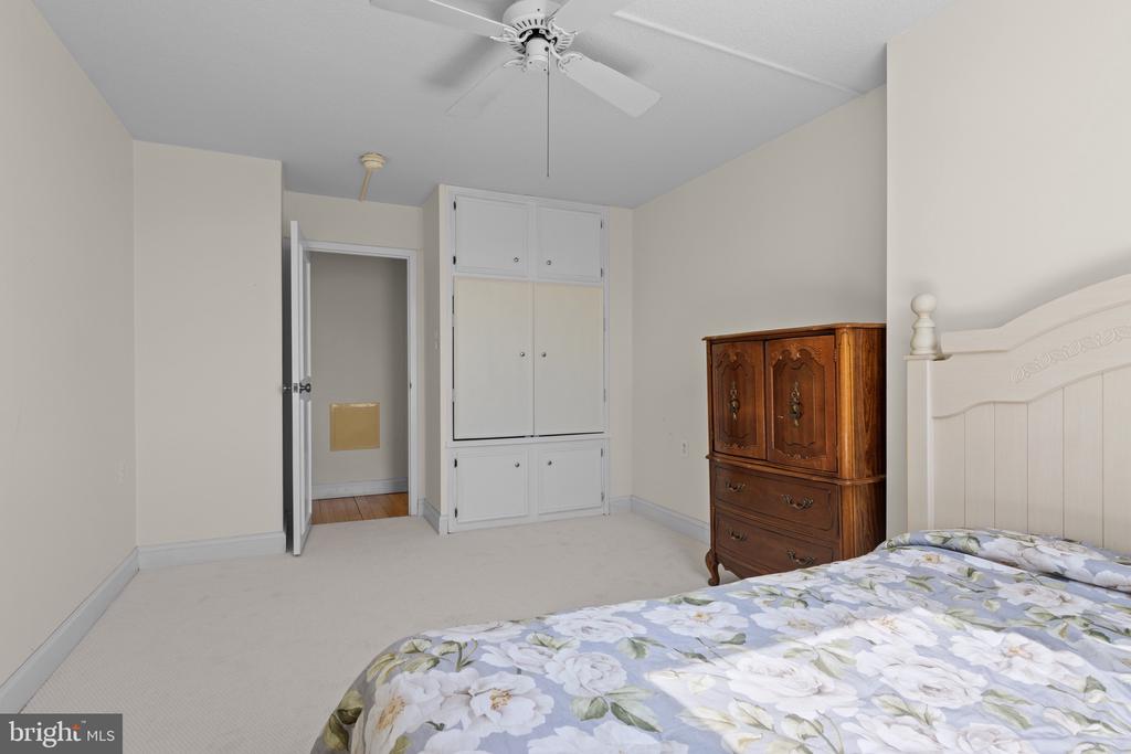 801 YALE AVENUE Unit: 1117