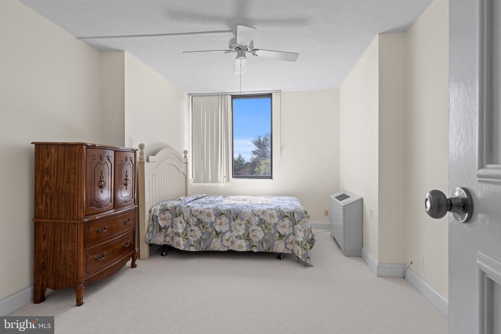 801 YALE AVENUE Unit: 1117