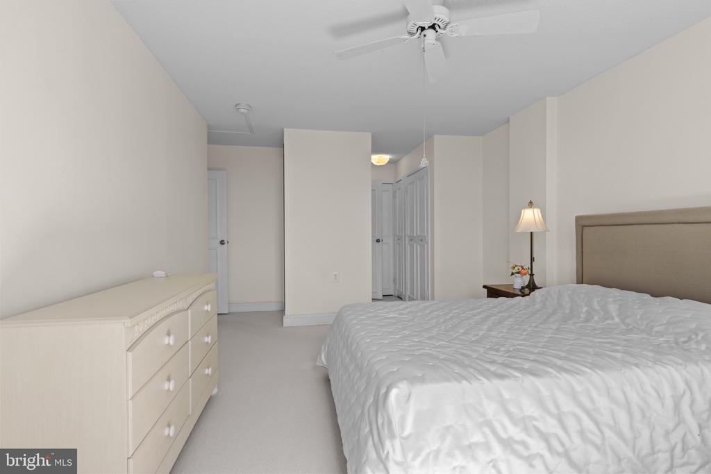 801 YALE AVENUE Unit: 1117