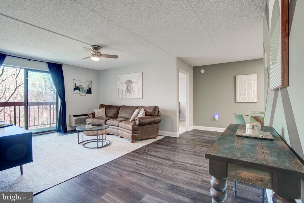 700 AVONDALE ROAD Unit: 6E
