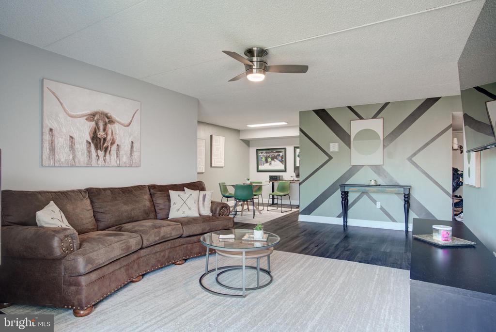 700 AVONDALE ROAD Unit: 6E