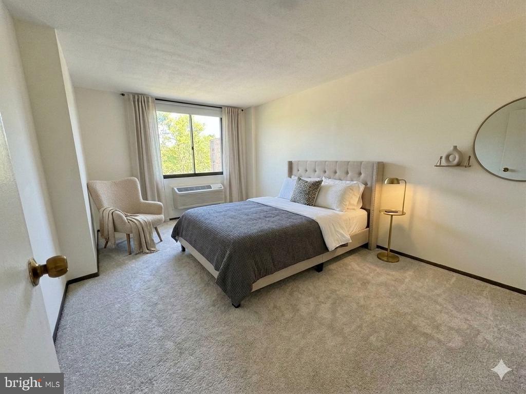 801 YALE AVENUE Unit: 1128