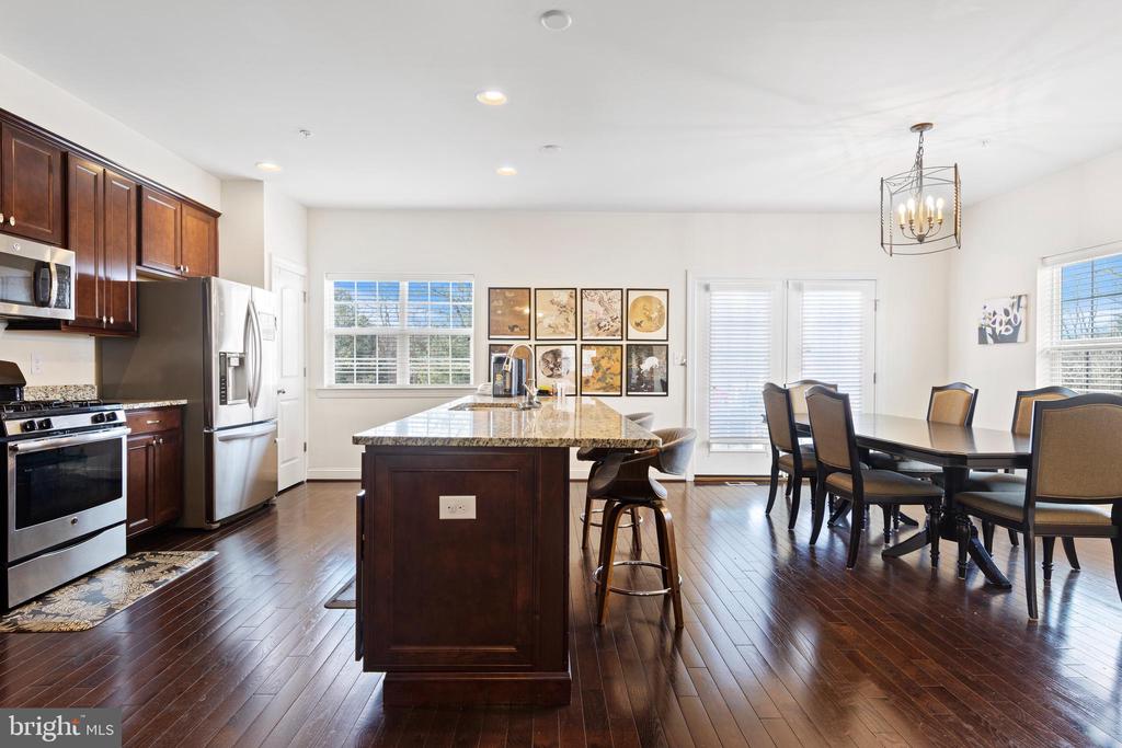 11 SKYLAR CIRCLE