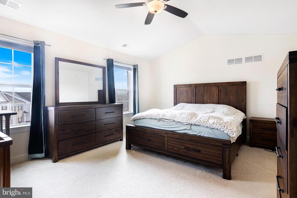 11 SKYLAR CIRCLE