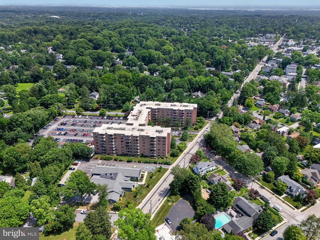 501 N PROVIDENCE ROAD Unit: 207