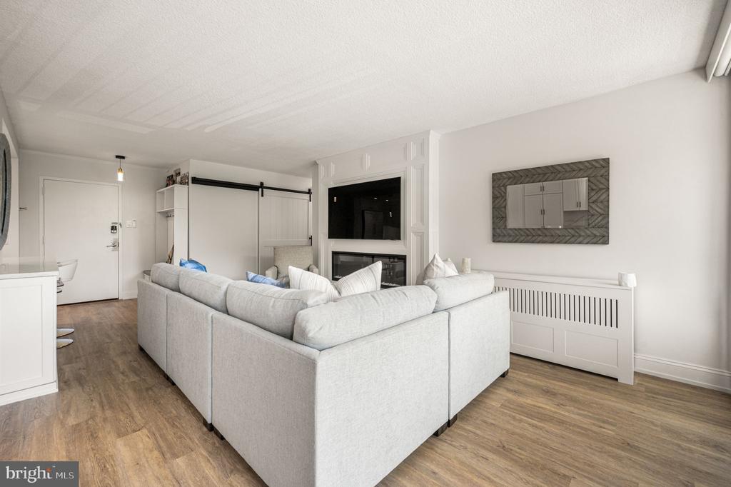 801 YALE AVENUE Unit: 307