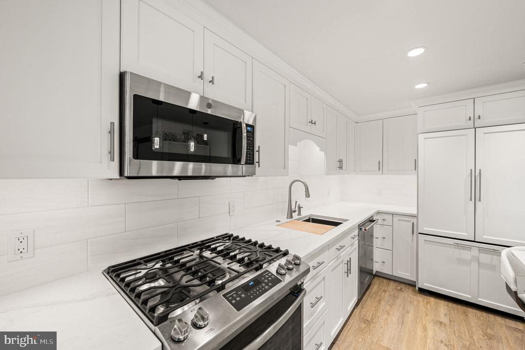 801 YALE AVENUE Unit: 307