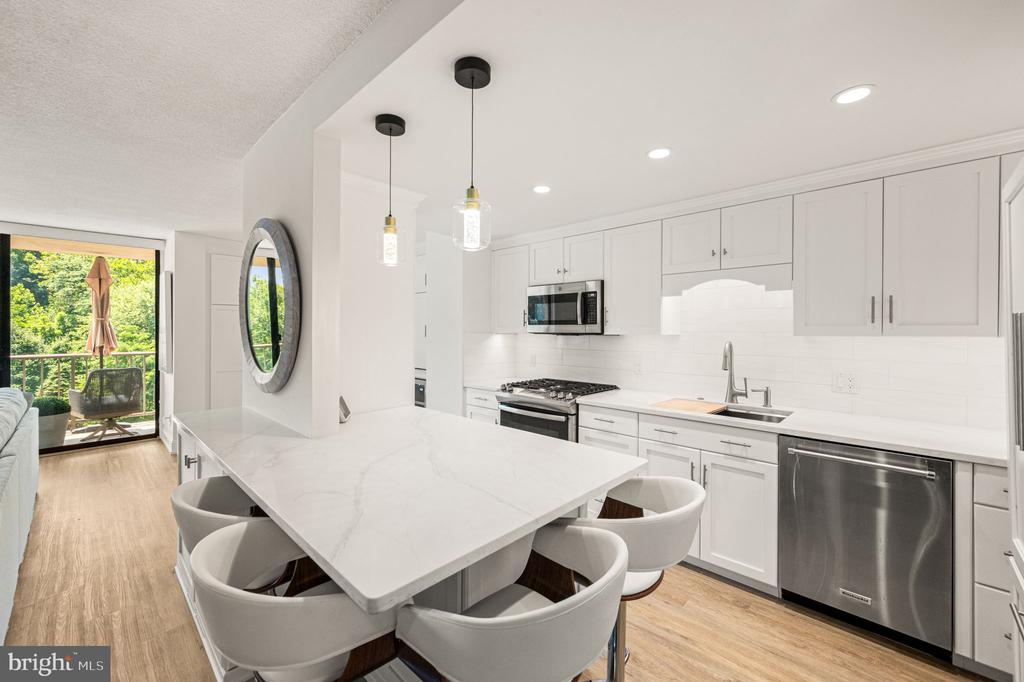 801 YALE AVENUE Unit: 307
