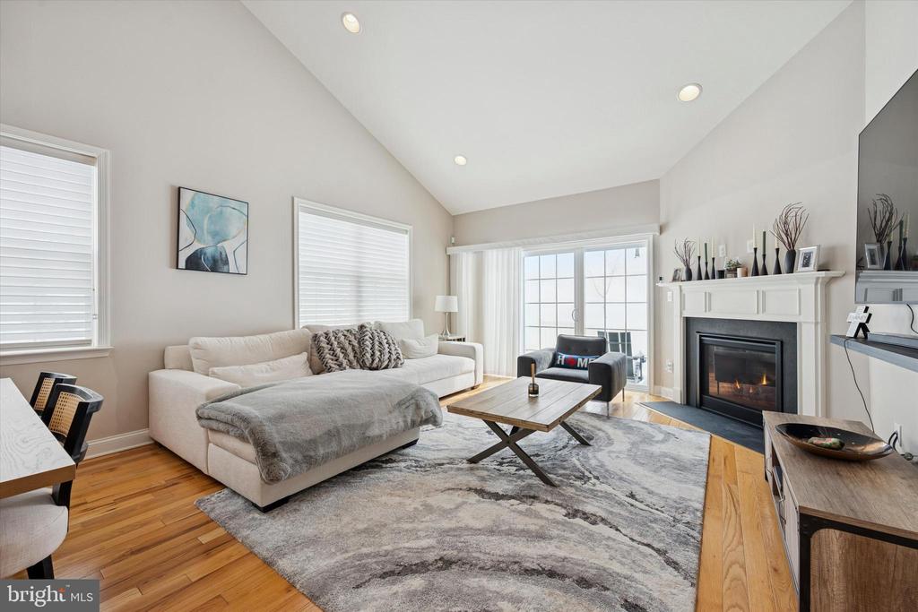 3543 MUIRWOOD DRIVE