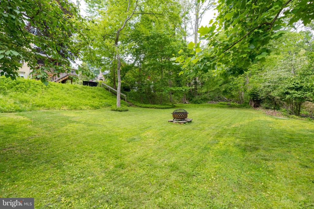 31 GREEN VALLEY ROAD