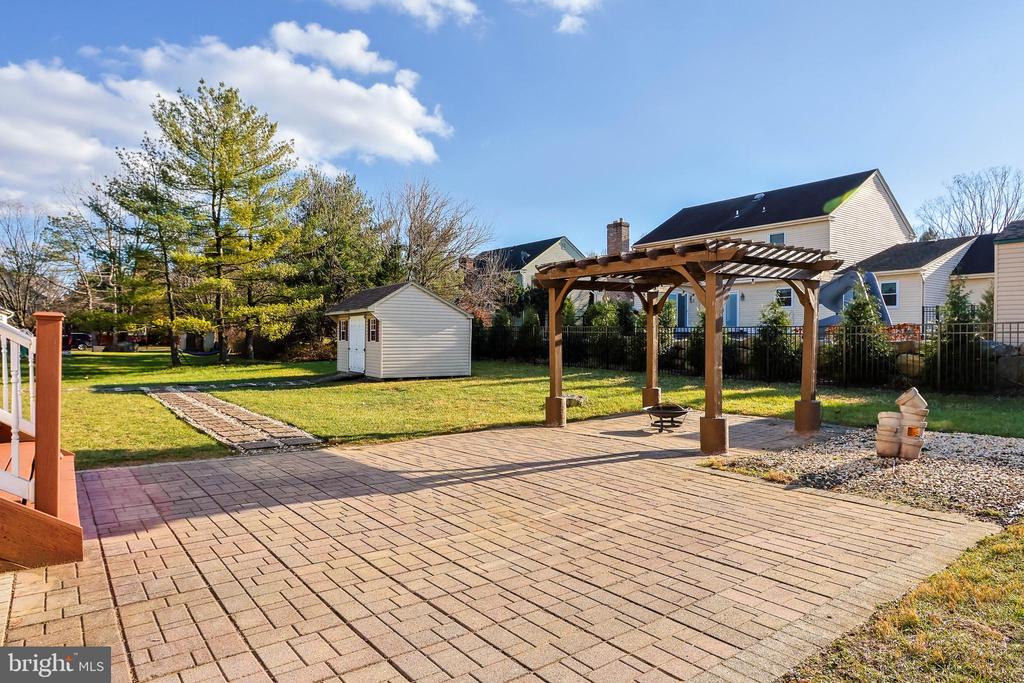 948 KRESSLER ROAD