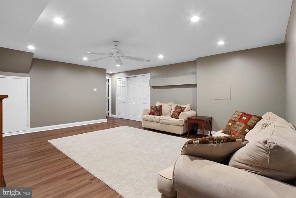948 KRESSLER ROAD