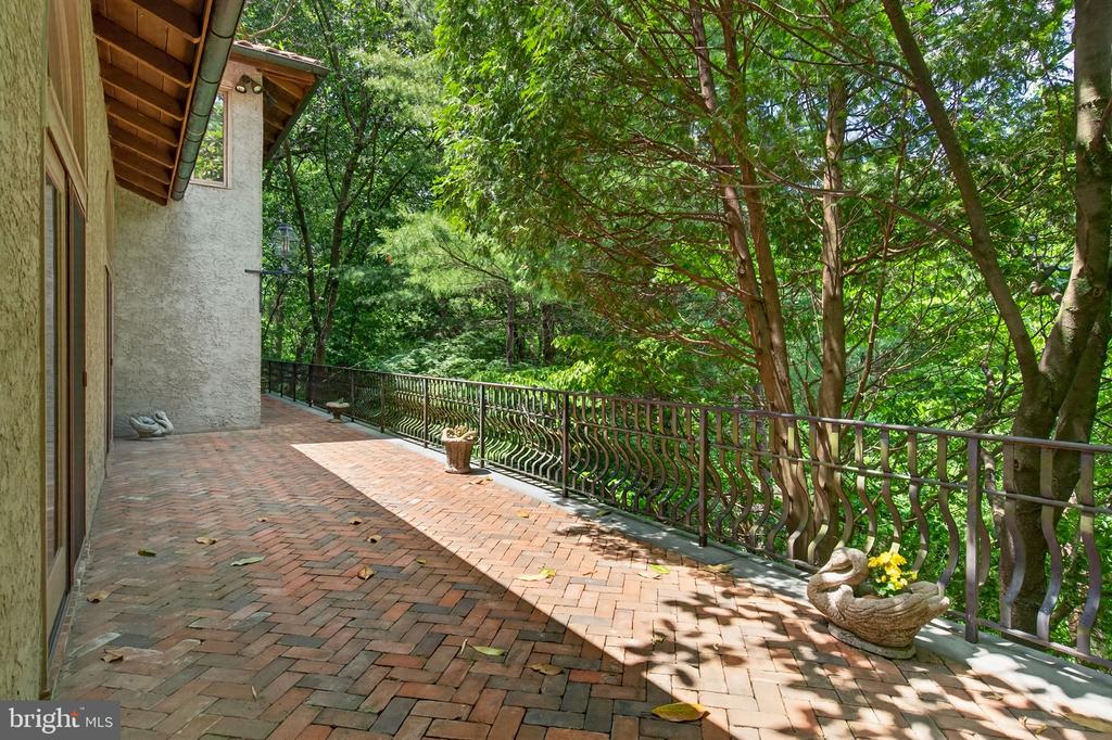 451 MILL CREEK ROAD