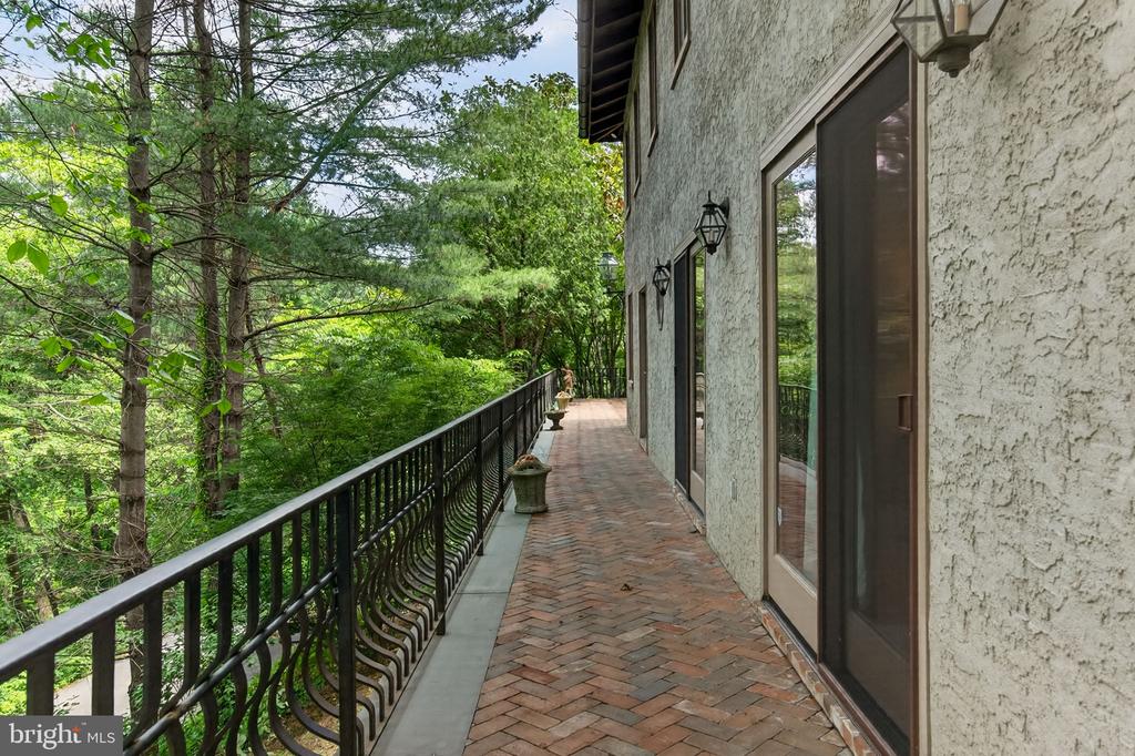 451 MILL CREEK ROAD