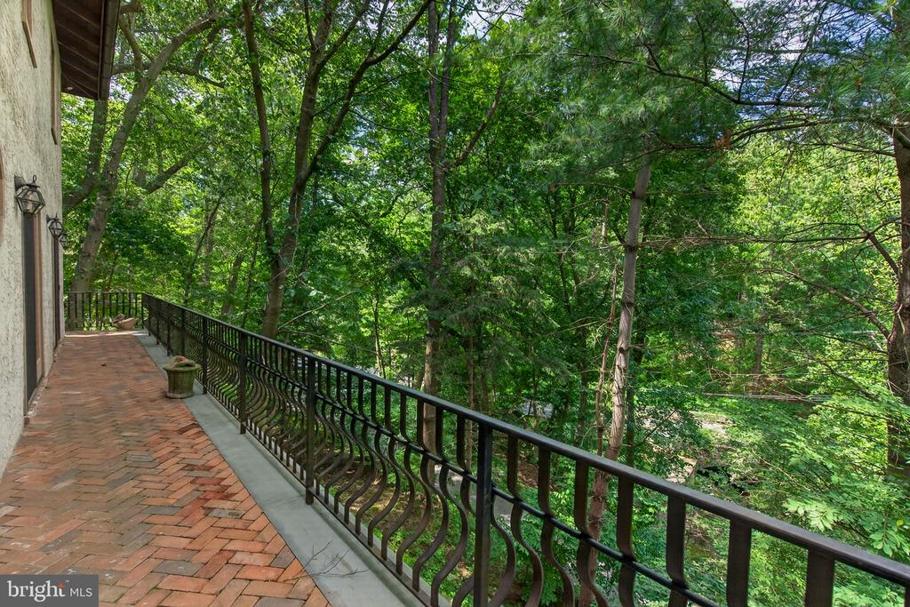451 MILL CREEK ROAD