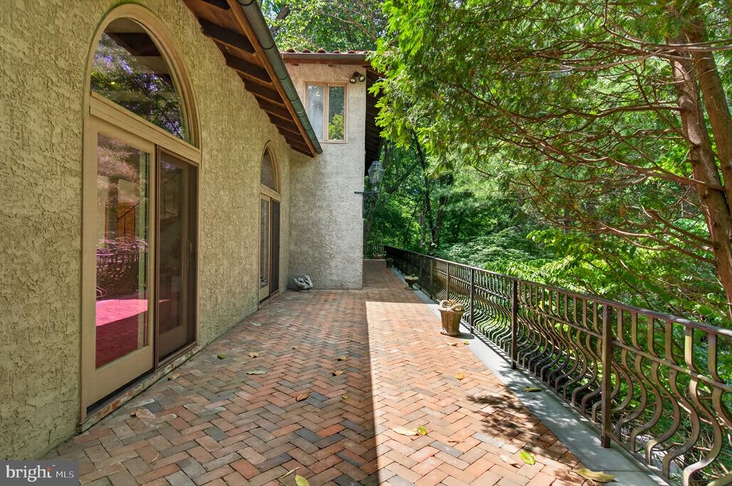 451 MILL CREEK ROAD