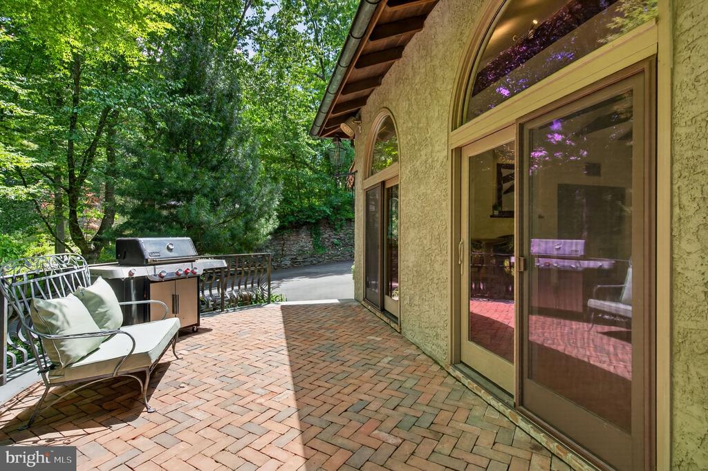 451 MILL CREEK ROAD