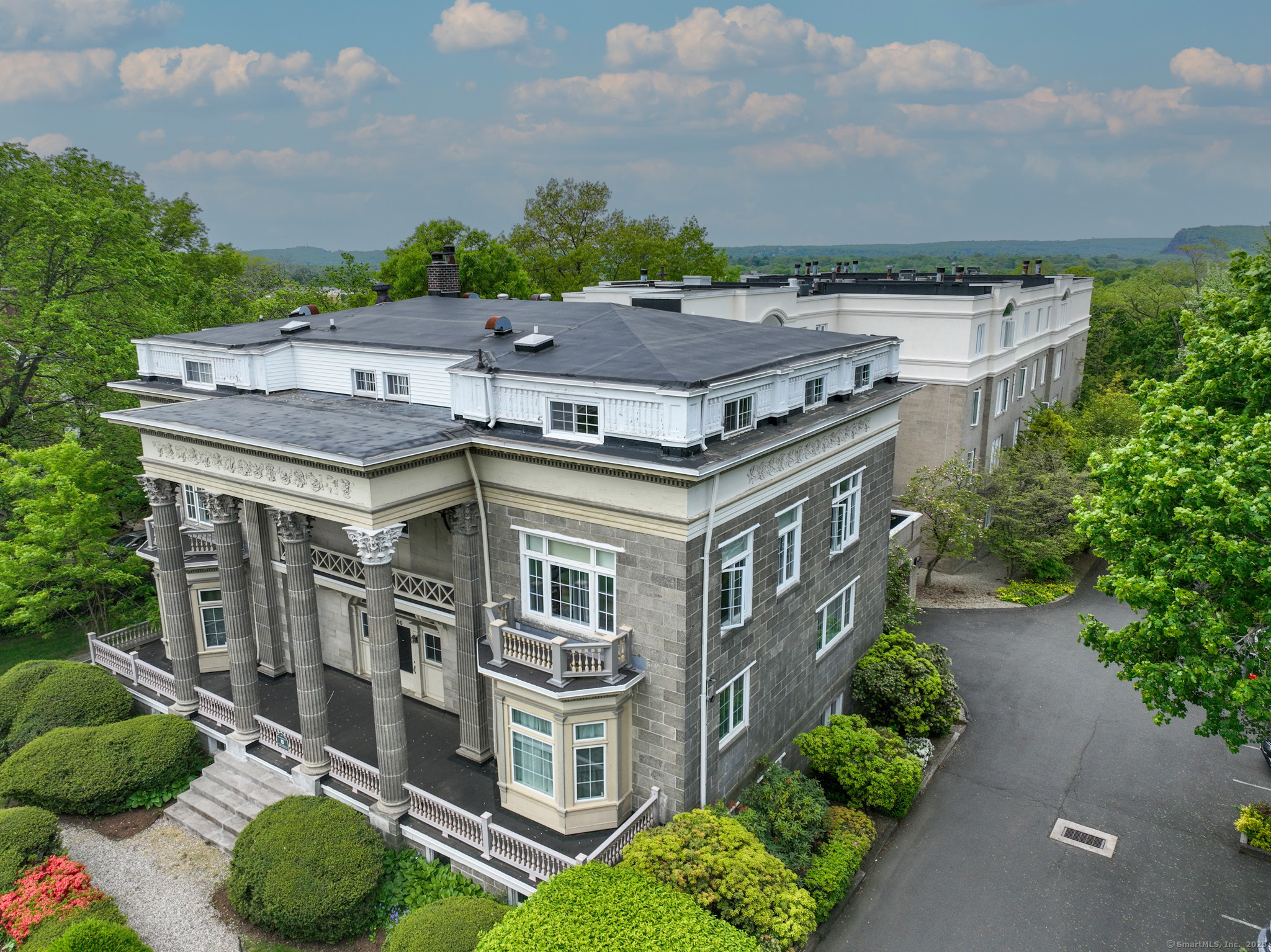 500 Prospect Street Unit: APT 4B