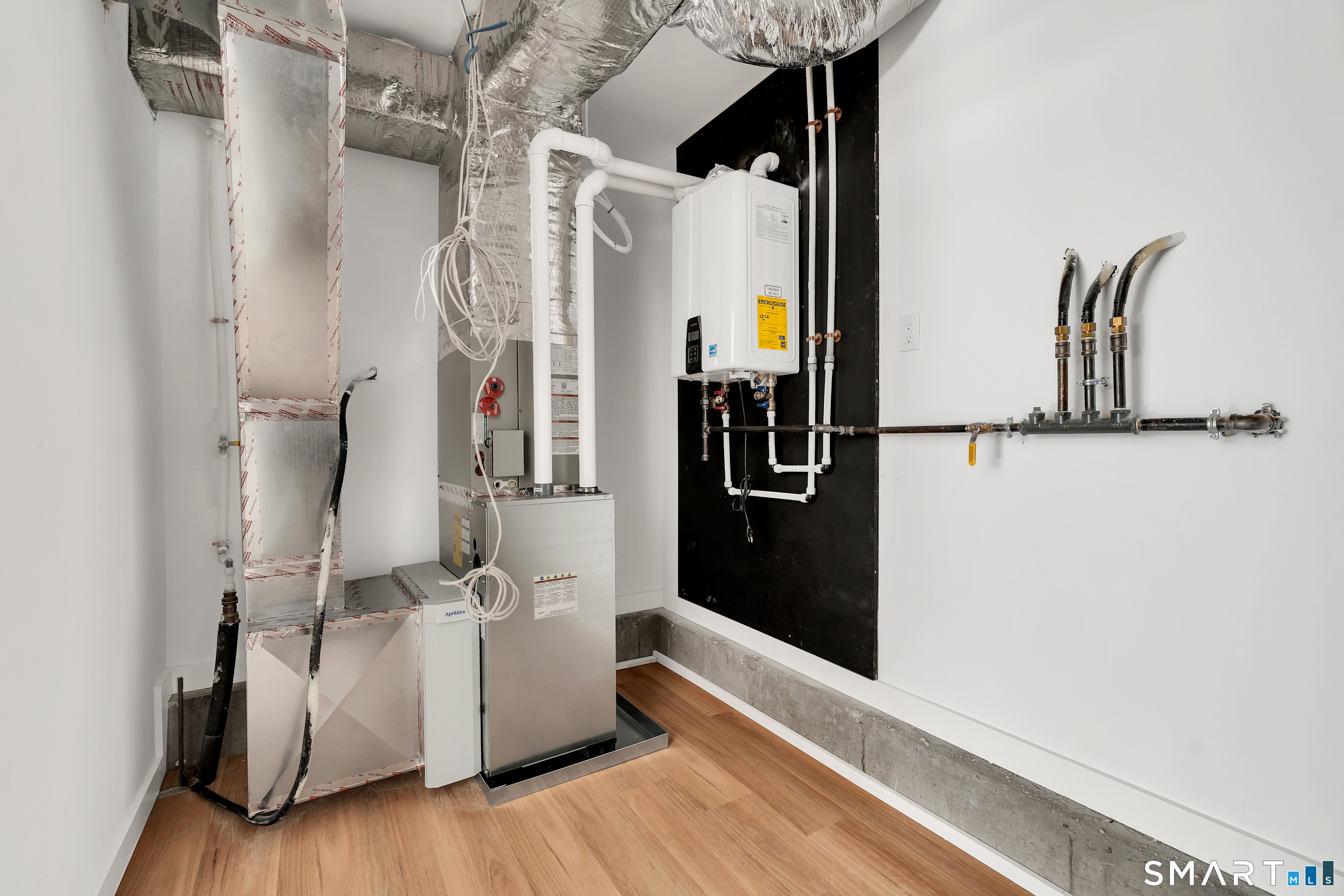 843 North Street Unit: M2
