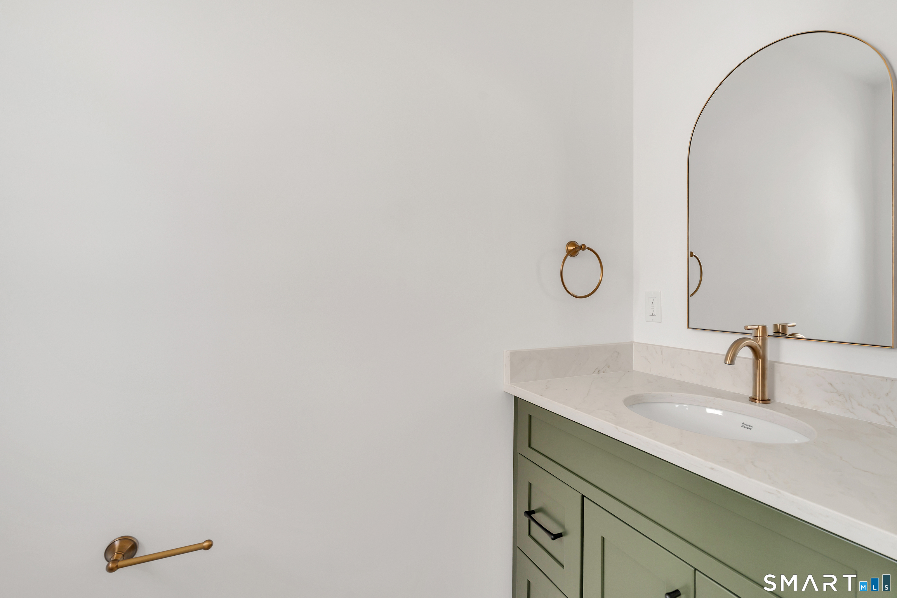 843 North Street Unit: Q2