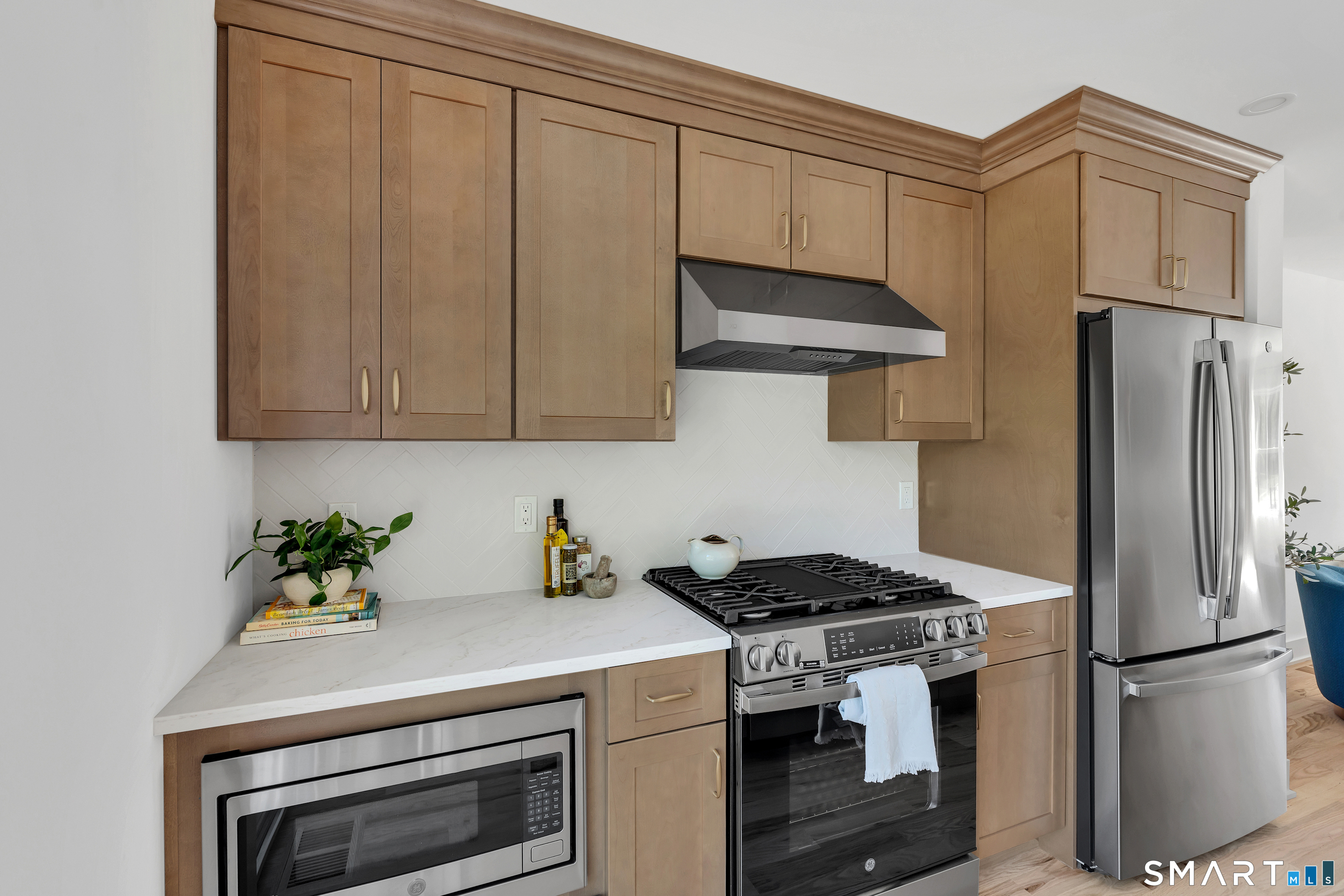 843 North Street Unit: G1