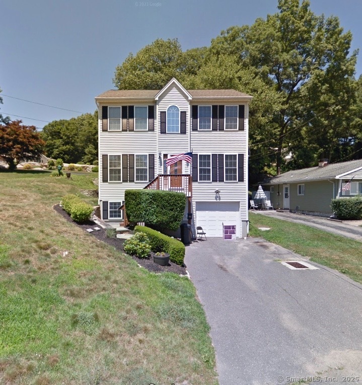 93 Rockwood Avenue