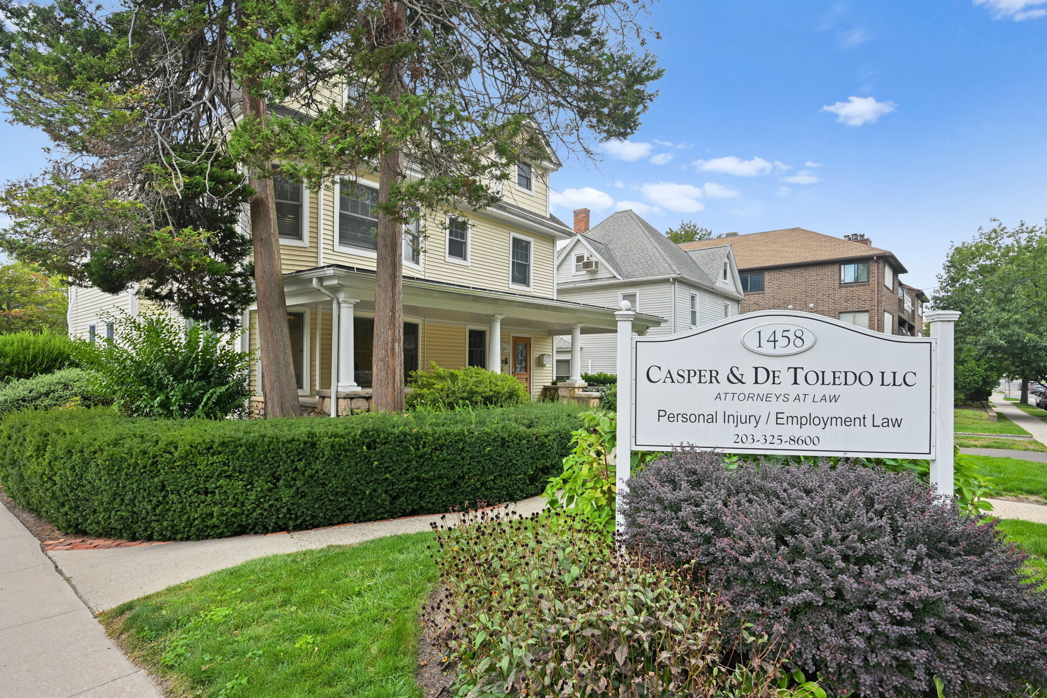 1458 Bedford Street