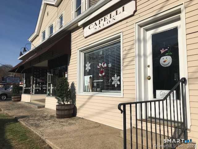 124-126 New Canaan Avenue