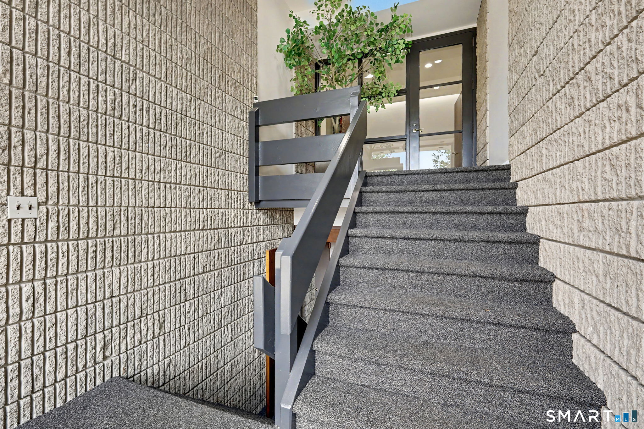 93 Cherry Street Unit: G1