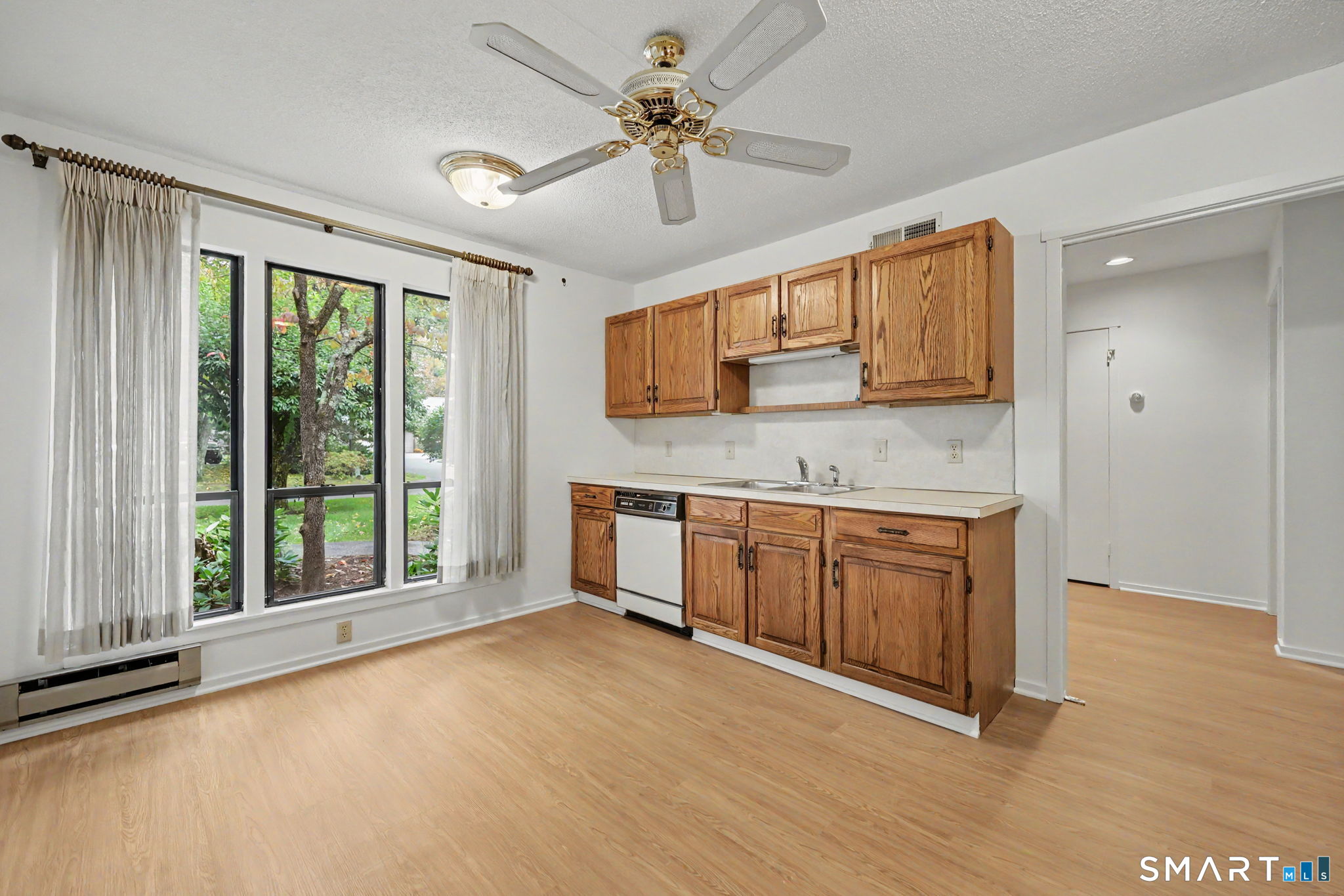 4 Heritage Crest Unit: C