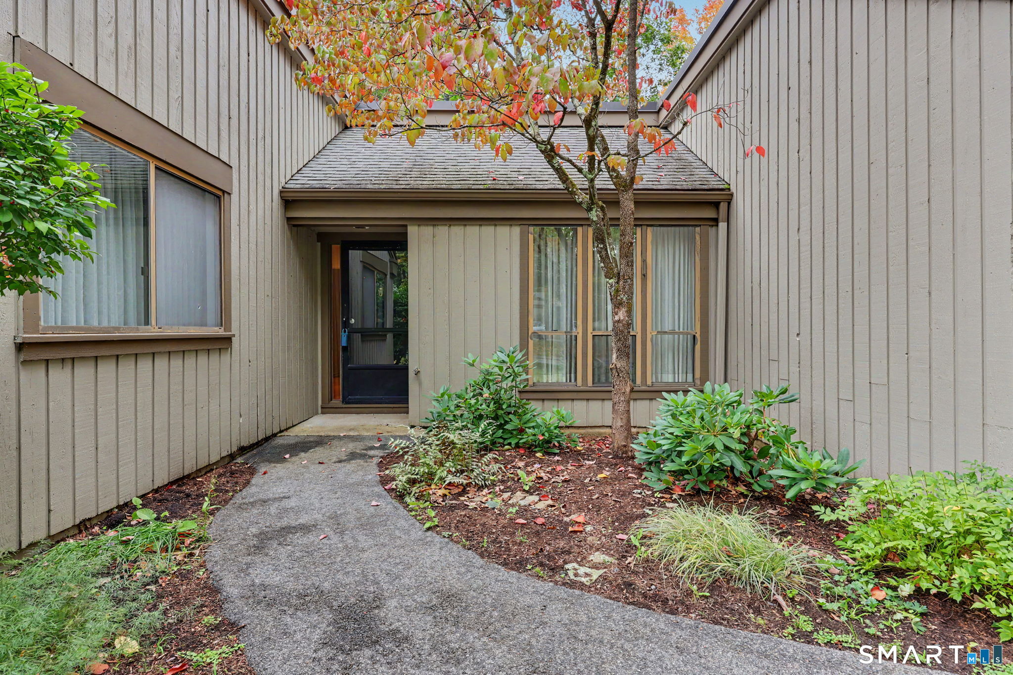 4 Heritage Crest Unit: C