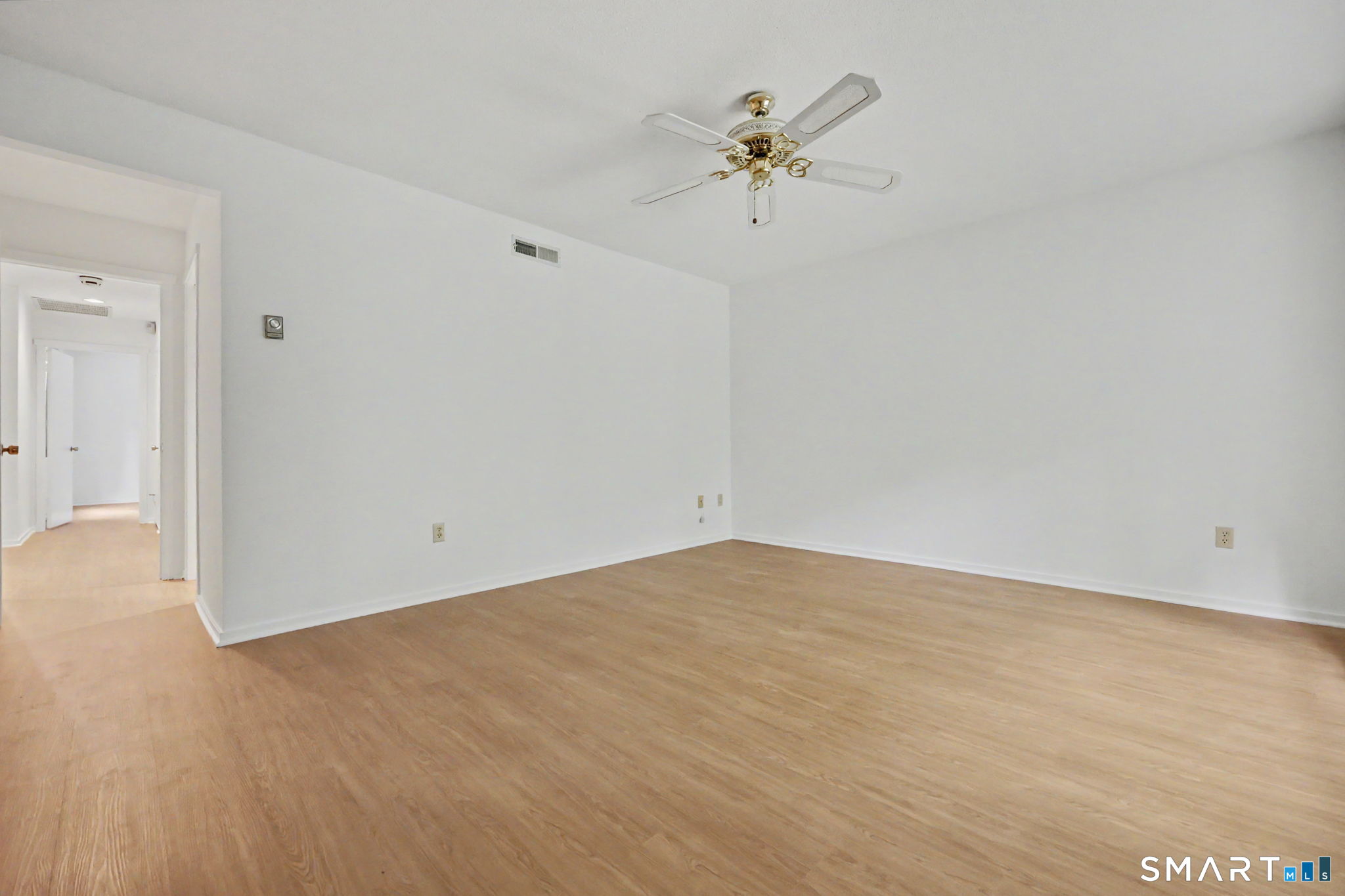4 Heritage Crest Unit: C