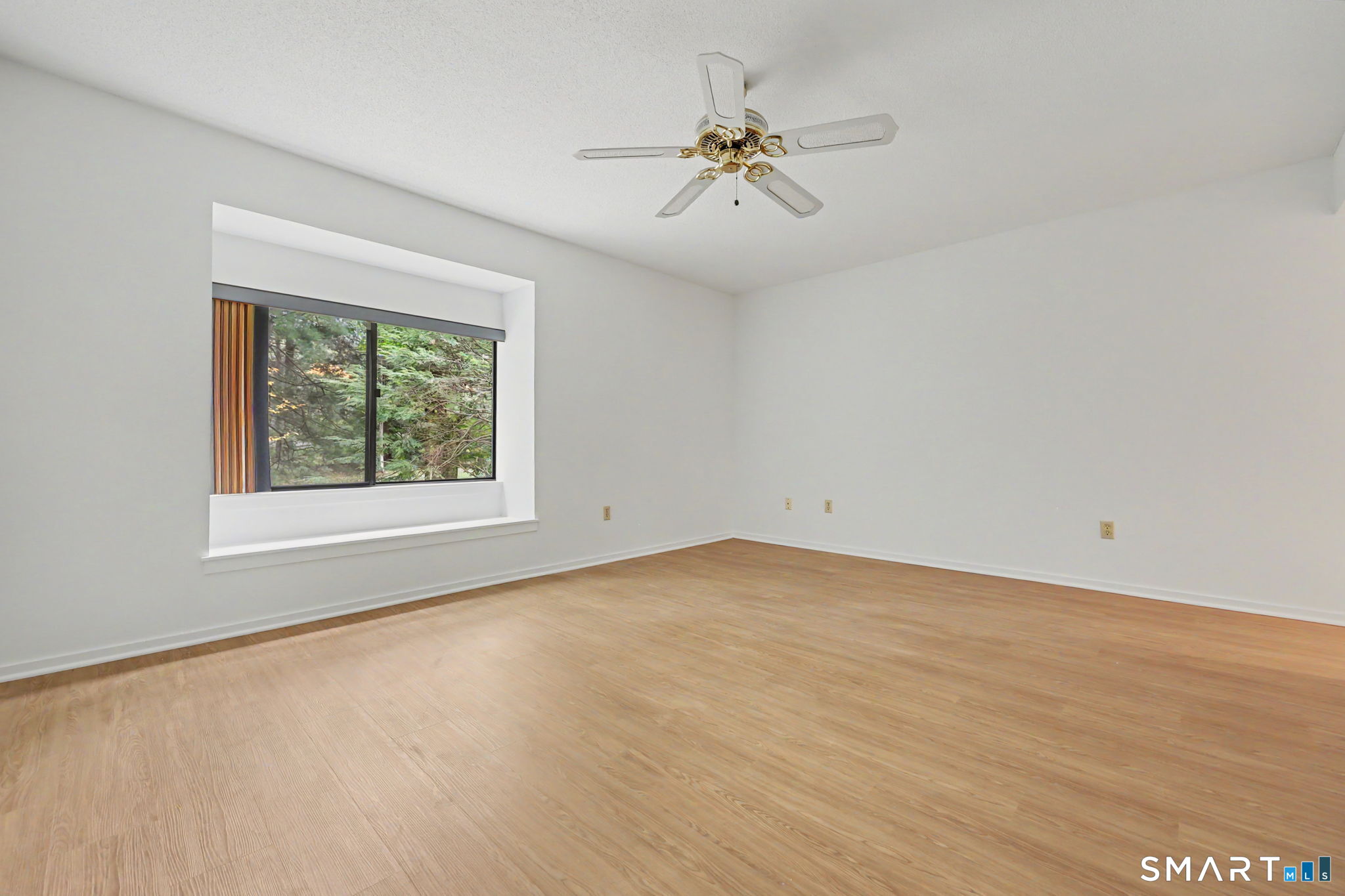 4 Heritage Crest Unit: C