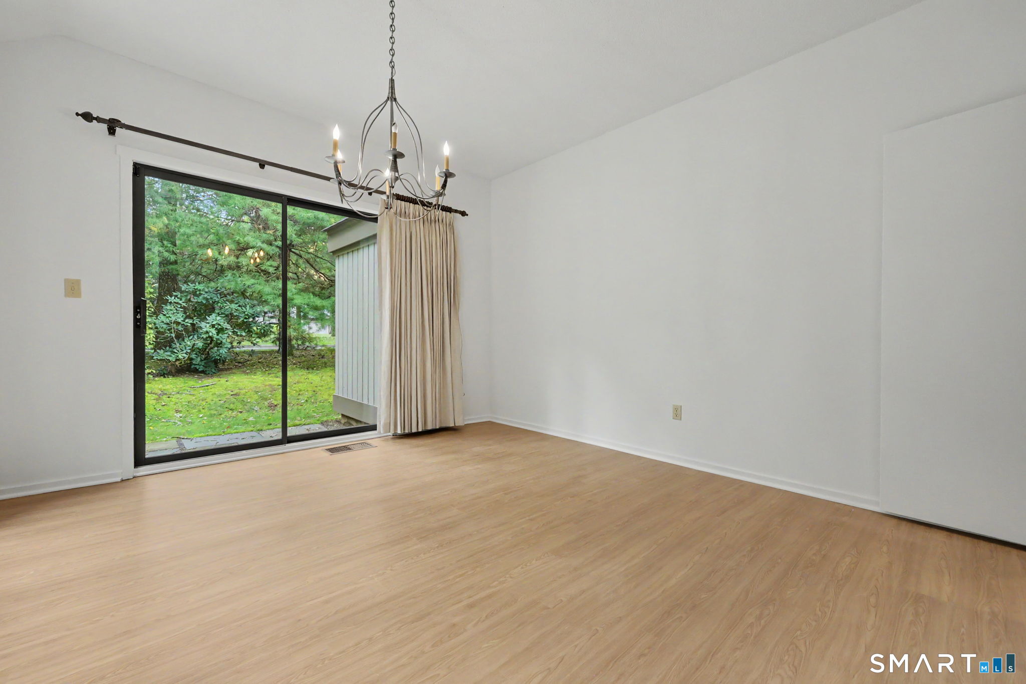 4 Heritage Crest Unit: C