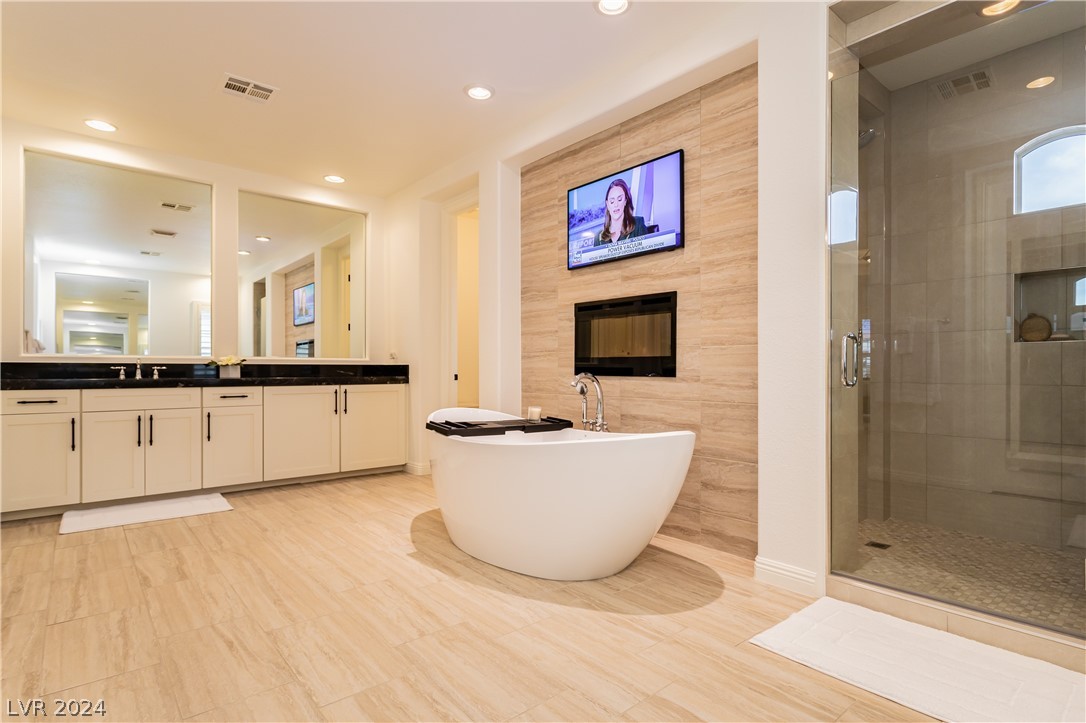 2037 Cherry Creek Circle