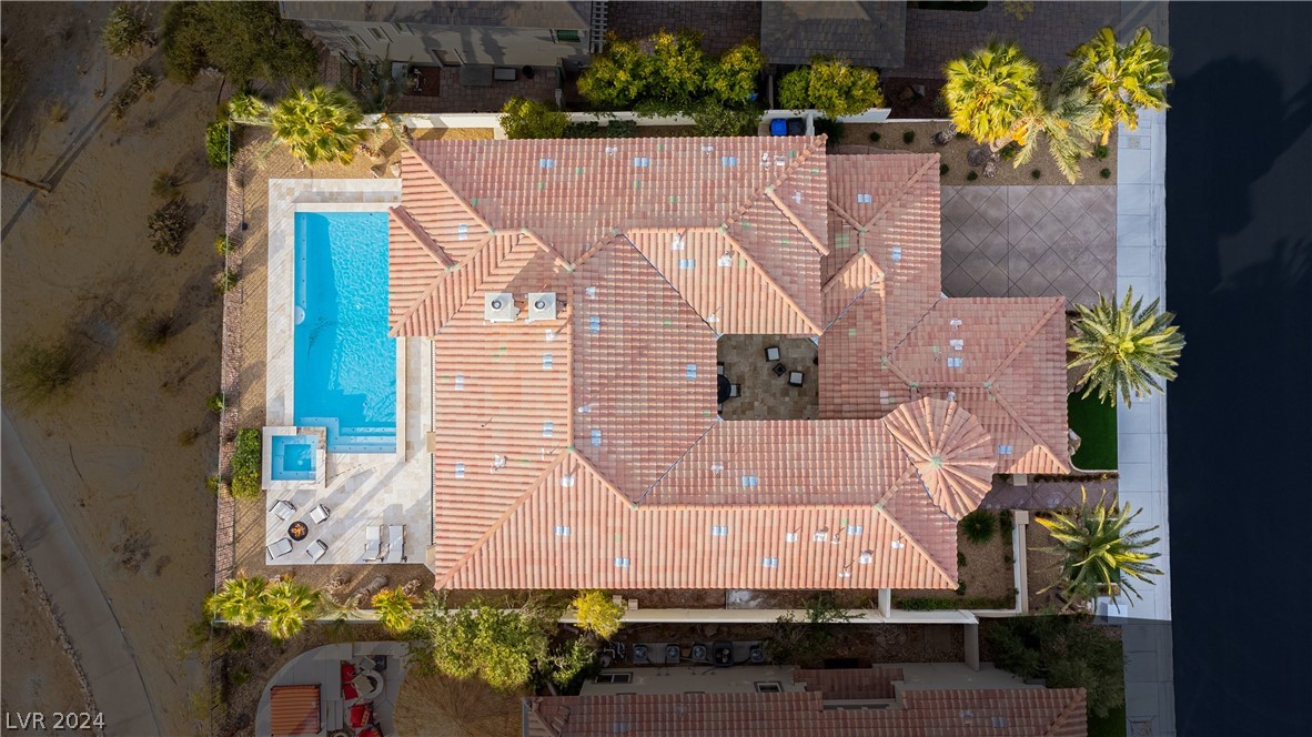 2037 Cherry Creek Circle