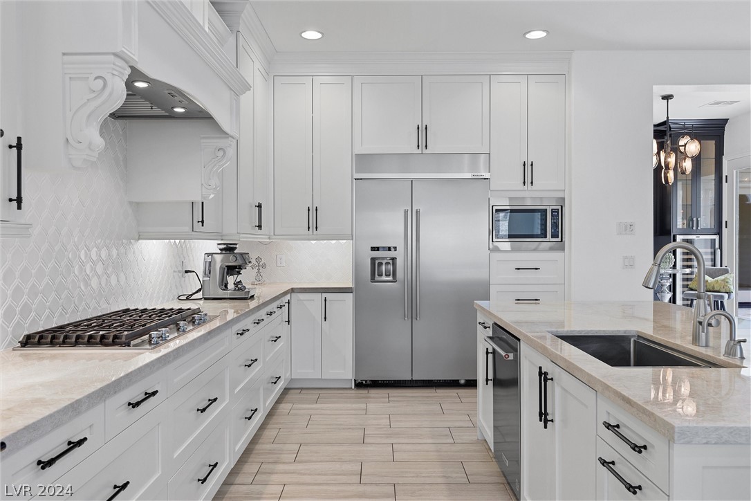2037 Cherry Creek Circle