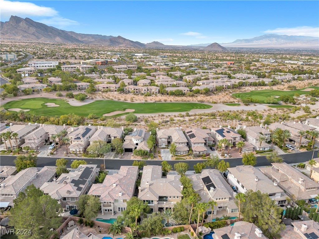 436 Pinnacle Heights Lane