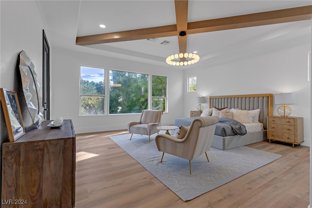 436 Pinnacle Heights Lane