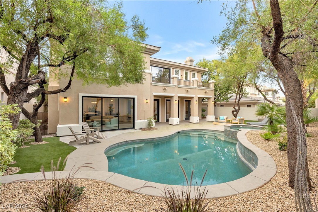 436 Pinnacle Heights Lane