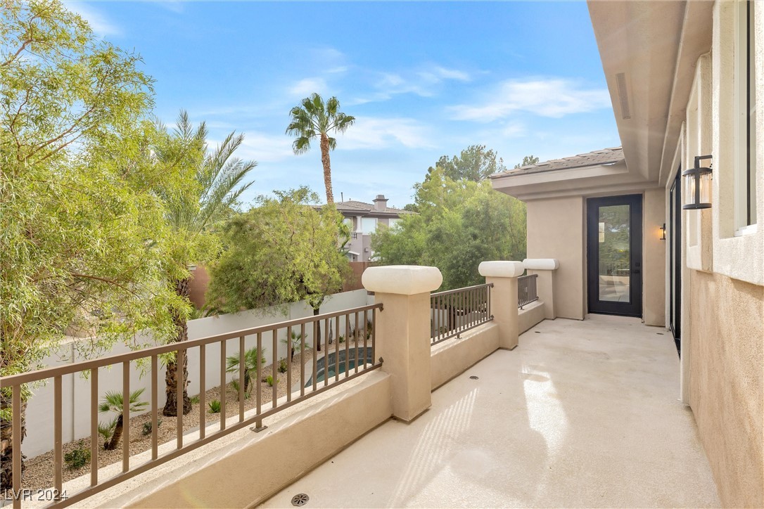 436 Pinnacle Heights Lane