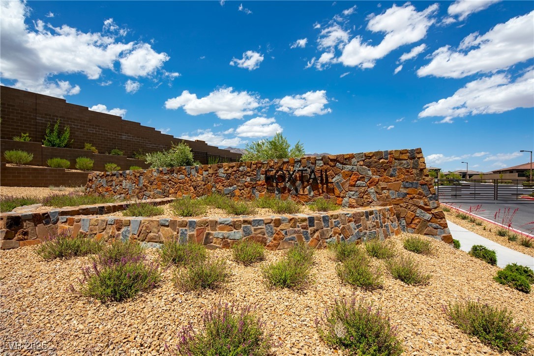 244 Native Stone Street