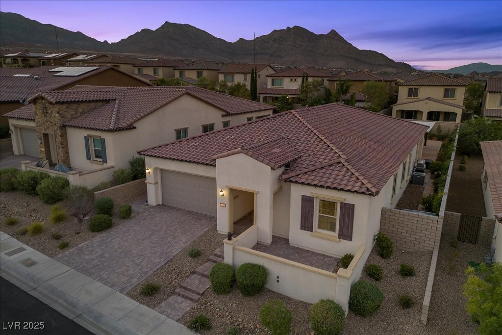 11820 Saverio Avenue