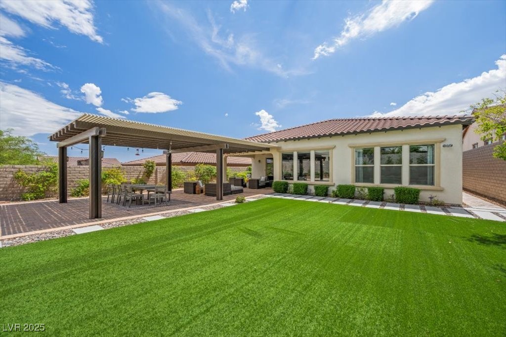 11820 Saverio Avenue