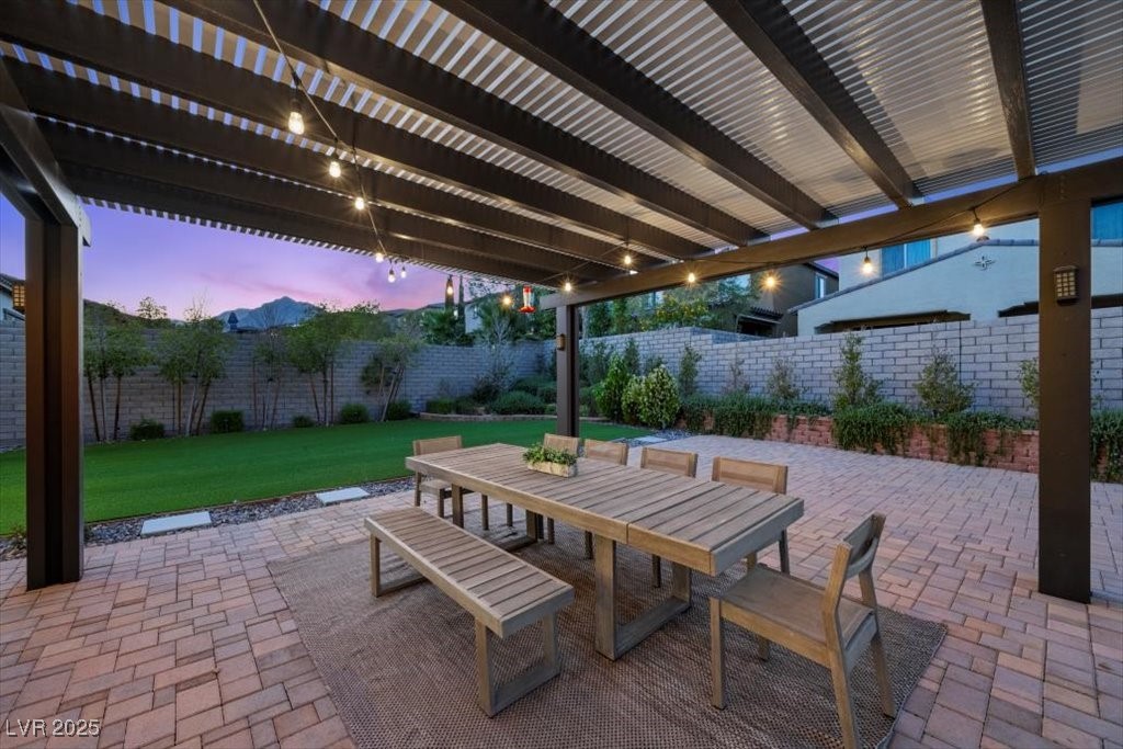 11820 Saverio Avenue