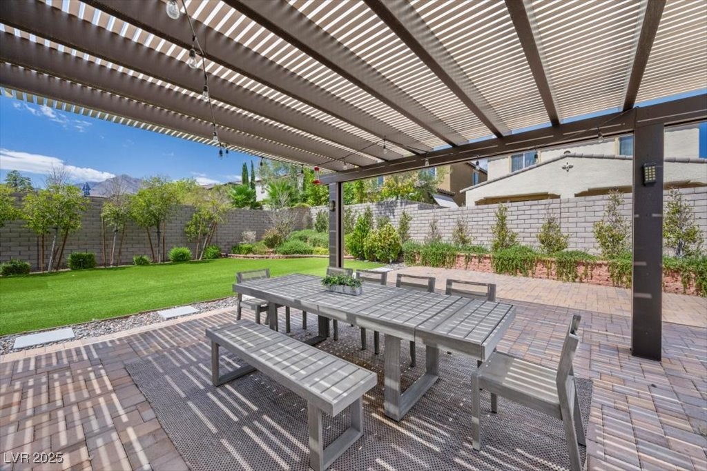 11820 Saverio Avenue